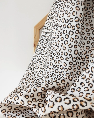 Leopard black ecru